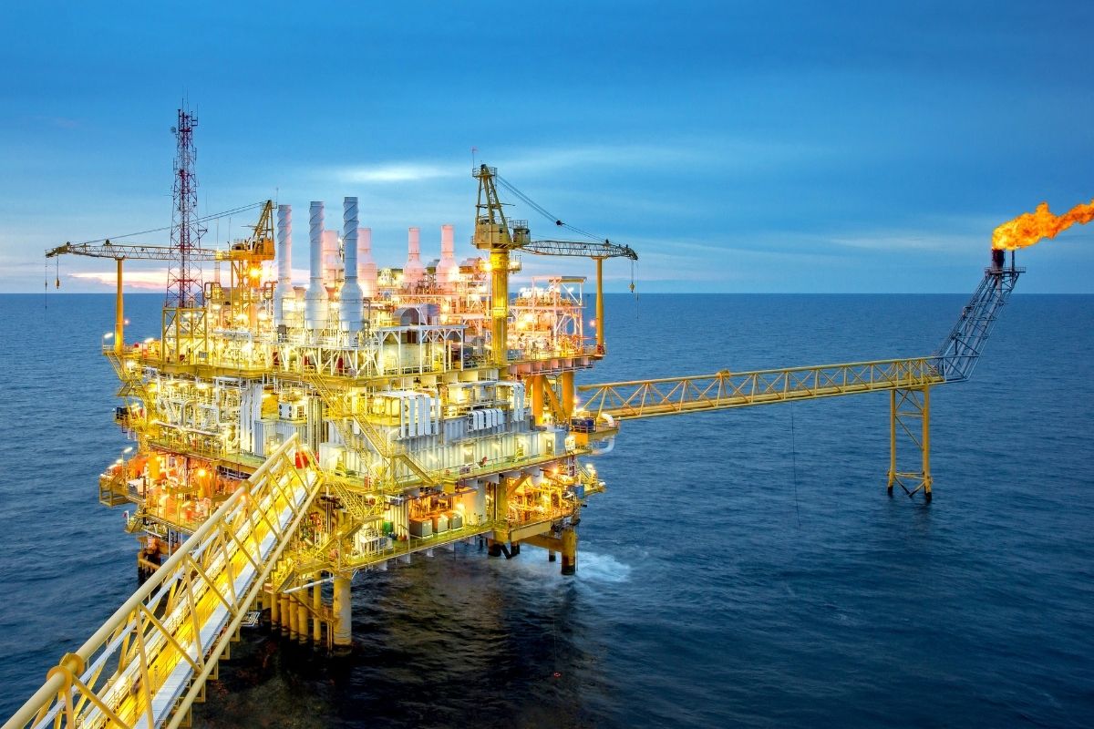 Federal Government Begins Enforcement of Executive Order on Direct Oil Revenue Payments